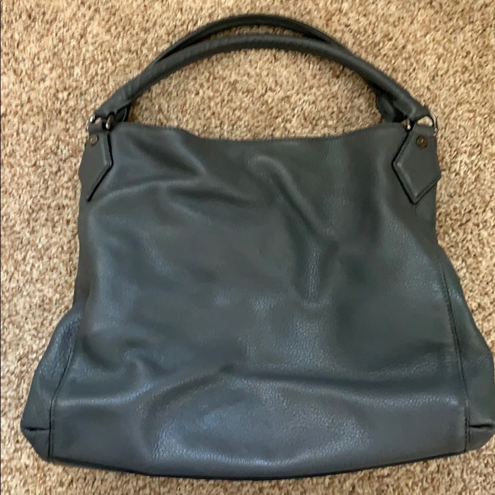 🎉 HP🎉 DVF grey leather hobo bag